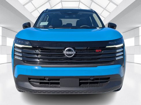 New 2026 Nissan Kicks SR image 2