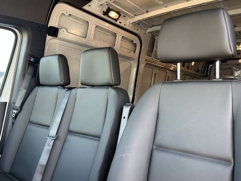 New 2025 Mercedes-Benz Sprinter 2500 image 18