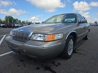 Used 2002 Mercury Grand Marquis GS RWD video 2