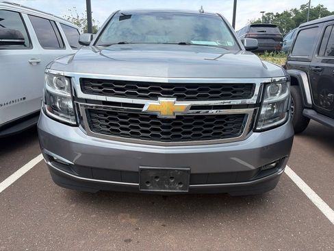 Used 2019 Chevrolet Tahoe LT AWD/4WD image 2