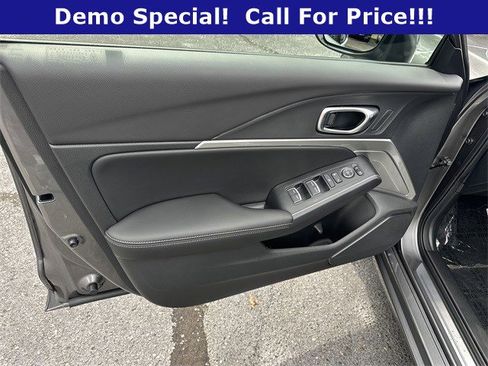 Used 2025 Acura Integra A-Spec image 10