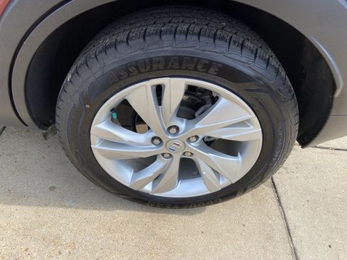Used 2024 Buick Encore GX Preferred FWD image 30