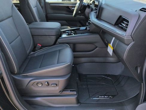 New 2026 Chevrolet Tahoe Premier w/ Sun And Tow Package RWD image 27