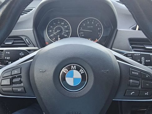 Used 2017 BMW X1 xDrive28i image 11