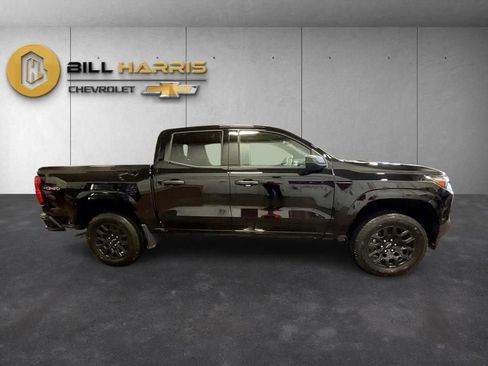 New 2026 Chevrolet Colorado W/T w/ WT Custom Package image 10