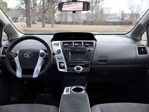 Used 2012 Toyota Prius V Three image 16