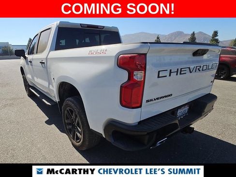 Used 2023 Chevrolet Silverado 1500 LT Trail Boss w/ Convenience Package II AWD/4WD image 3