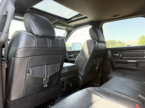 Used 2018 RAM 2500 Limited AWD/4WD image 24