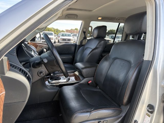 Used 2019 Nissan Armada Platinum w/ Captain's Chairs Package RWD image 11