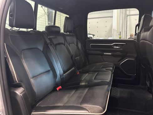 Used 2024 RAM 1500 Laramie AWD/4WD image 31