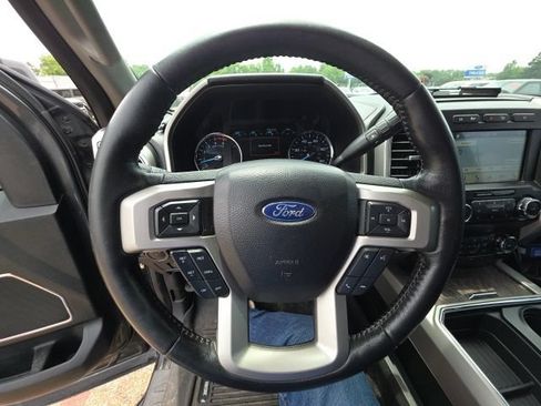 Used 2019 Ford F450 Lariat w/ Lariat Value Package AWD/4WD image 21