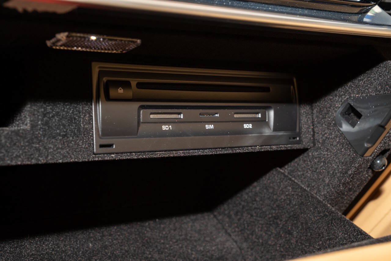 Used 2018 Porsche Panamera 4S AWD/4WD image 74