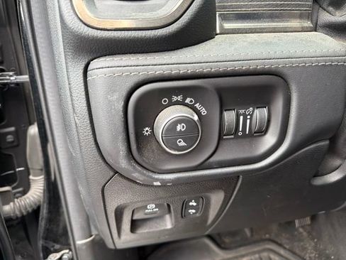 Used 2021 RAM 1500 Limited AWD/4WD image 20