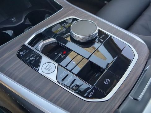 New 2026 BMW X5 sDrive40i w/ Premium Package image 22