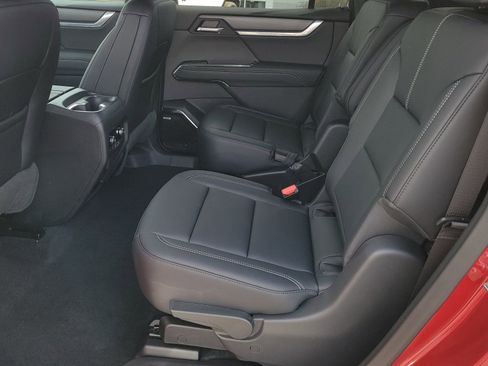 New 2026 GMC Acadia Elevation w/ Black Edition AWD/4WD image 7