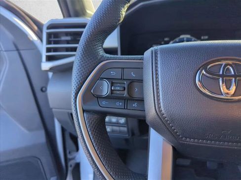 Used 2025 Toyota Sequoia Limited image 14