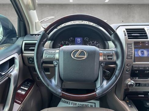 Used 2019 Lexus GX 460 Premium AWD/4WD image 27