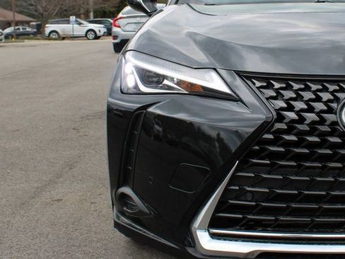Used 2021 Lexus UX 200 w/ Accessory Package (Z1) FWD image 42