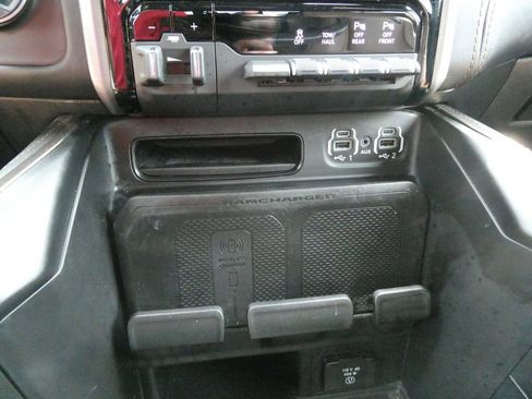 Used 2022 RAM 1500 Limited AWD/4WD image 26
