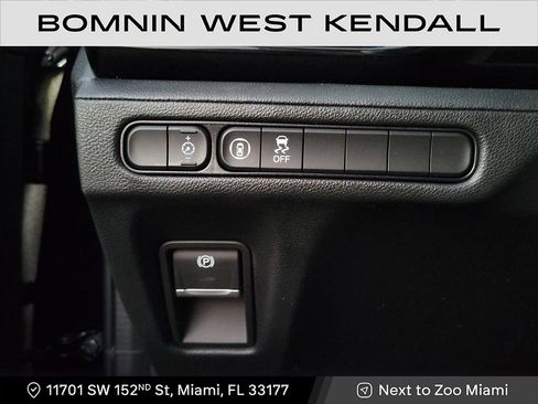 Used 2025 Acura MDX FWD image 21