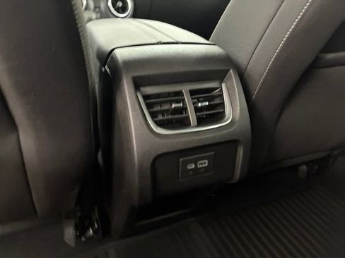 Used 2025 Chevrolet Blazer LT w/ Convenience Package image 19