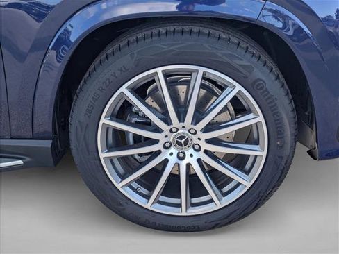 New 2026 Mercedes-Benz GLS 450 4MATIC image 9