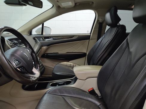 Used 2018 Lincoln MKC Reserve w/ Lincoln MKC Climate Package AWD/4WD image 17
