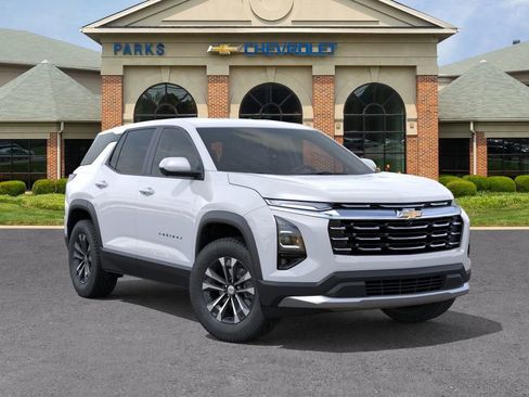 New 2026 Chevrolet Equinox LT w/ Safety and Technology Package image 8