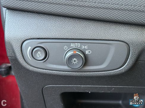 Used 2025 Chevrolet TrailBlazer LT FWD image 14