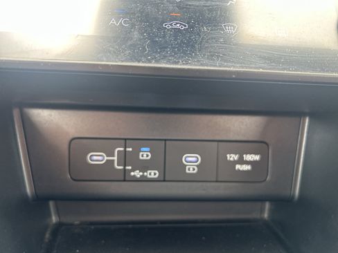 Used 2025 Hyundai Sonata SEL FWD image 30