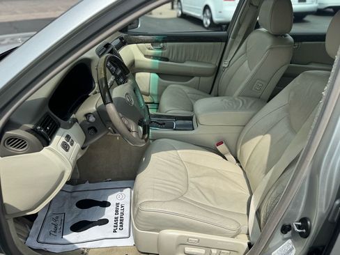 Used 2002 Lexus LS 430 image 9