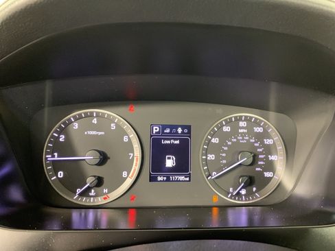 Used 2016 Hyundai Sonata Limited image 23