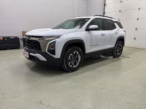 New 2026 Chevrolet Equinox ACTIV w/ Convenience Package III FWD image 6