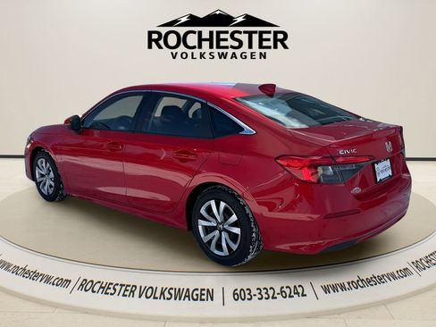 Used 2023 Honda Civic LX image 4