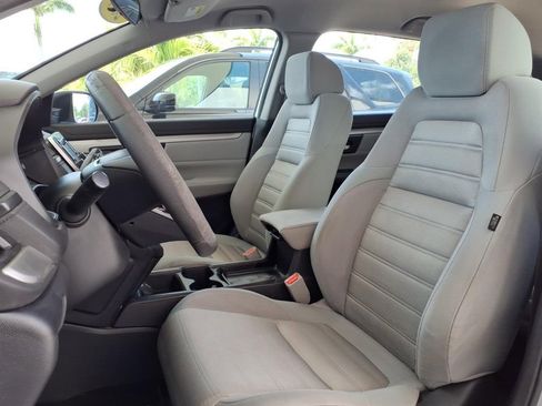 Used 2019 Honda CR-V LX image 5