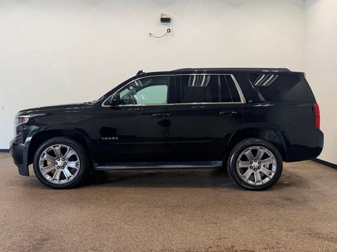 Used 2019 Chevrolet Tahoe LT w/ Luxury Package AWD/4WD image 2