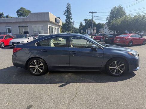 Used 2015 Subaru Legacy 2.5i Limited AWD/4WD image 8