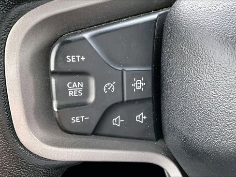 Used 2022 Ford Bronco Wildtrak image 19