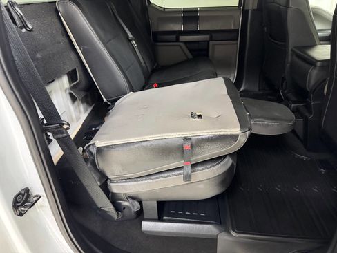 Used 2020 Ford F250 XLT image 40