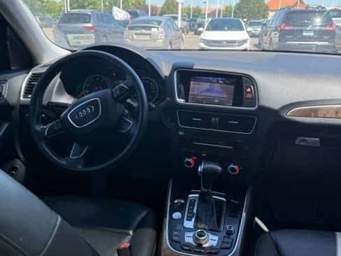 Used 2015 Audi Q5 2.0T Premium Plus w/ Technology Package AWD/4WD image 28
