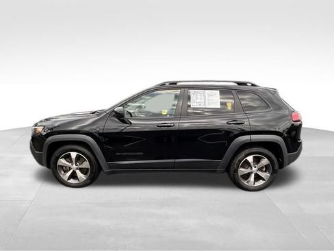 Used 2020 Jeep Cherokee Latitude w/ Quick Order Package 26F North AWD/4WD image 4
