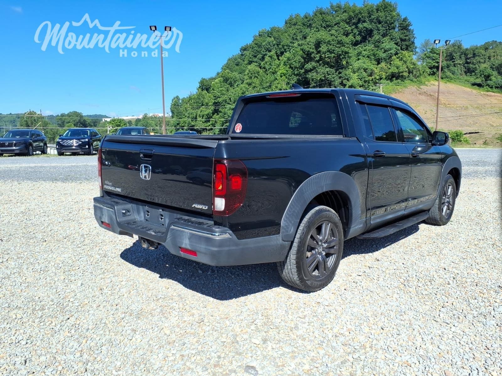 Used 2017 Honda Ridgeline Sport image 6