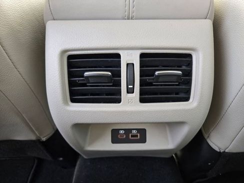 Used 2022 Nissan Altima 2.5 SL AWD/4WD image 17