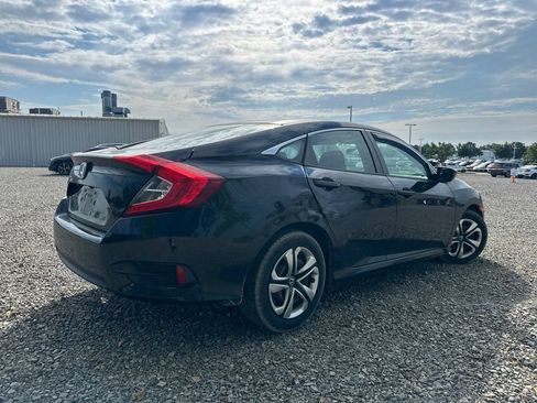 Used 2018 Honda Civic LX image 10