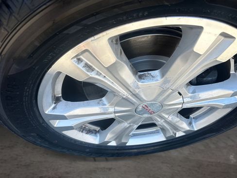 Used 2017 GMC Terrain SLE FWD image 17