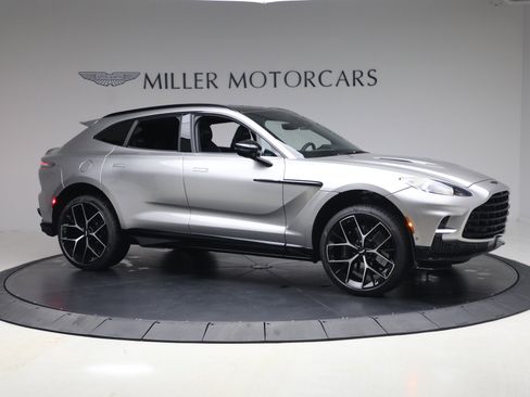 New 2026 Aston Martin DBX 707 image 10