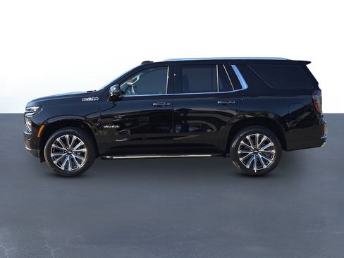 New 2026 Chevrolet Tahoe High Country w/ Sun And Tow Package AWD/4WD image 8