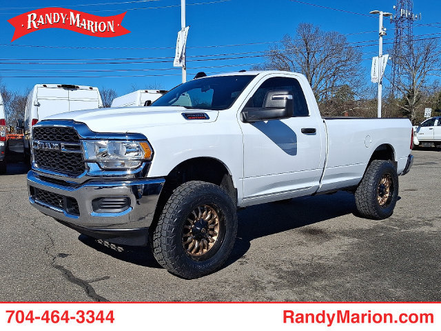 Used 2024 RAM 2500 Tradesman w/ Chrome Appearance Group AWD/4WD image 1