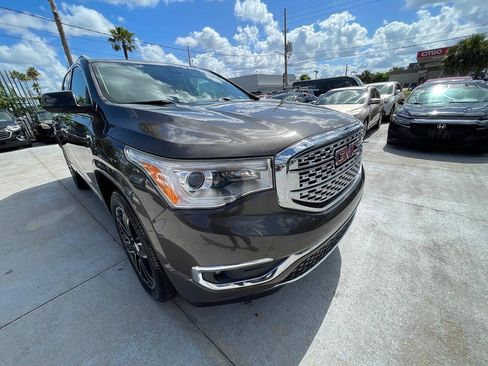 Used 2019 GMC Acadia Denali FWD image 3