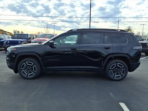 New 2026 Jeep Cherokee Limited image 3